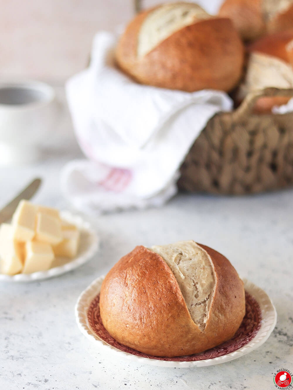 La Mozzarella In Carrozza - Panini laugenbrot
