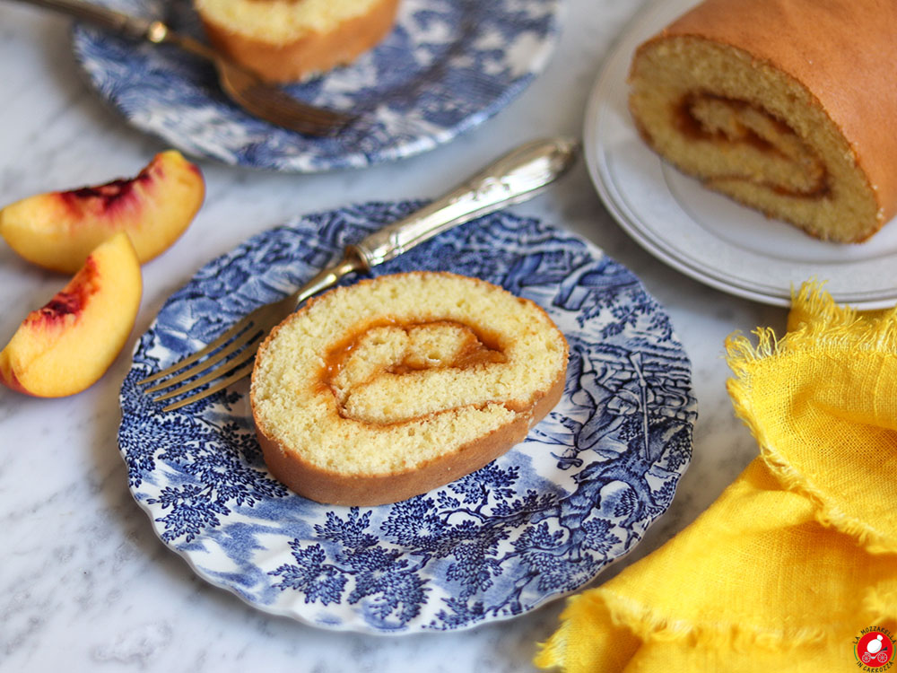 La Mozzarella In Carrozza - Japanese swiss roll