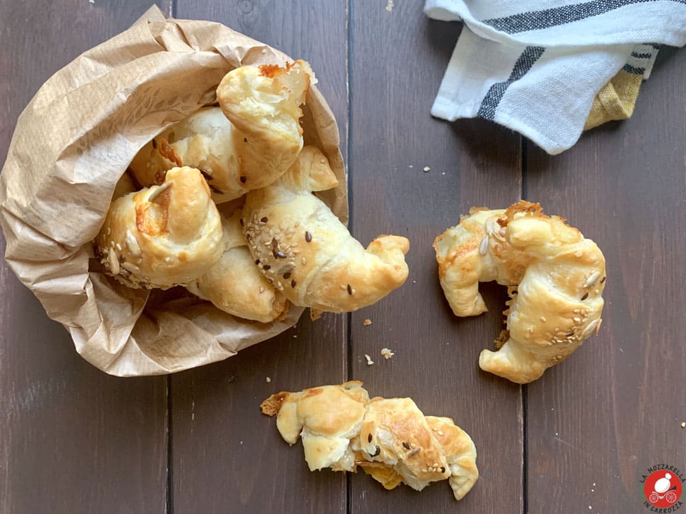 La Mozzarella In Carrozza - Mini croissant salati zucca e gorgonzola 