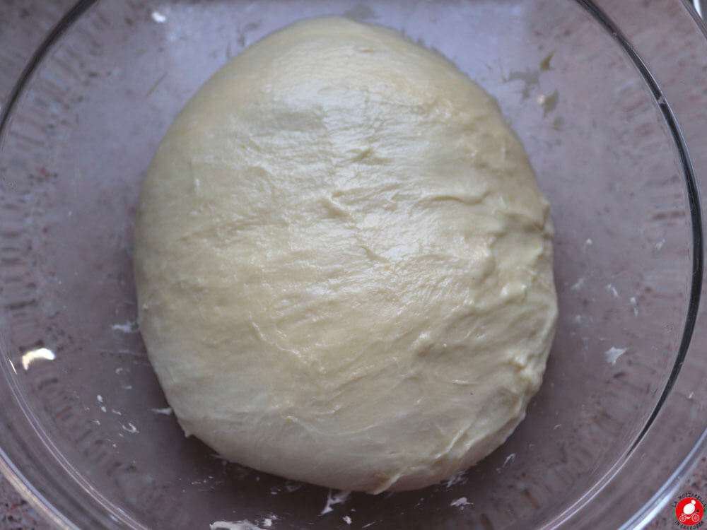 La Mozzarella In Carrozza - Colomba Pasquale