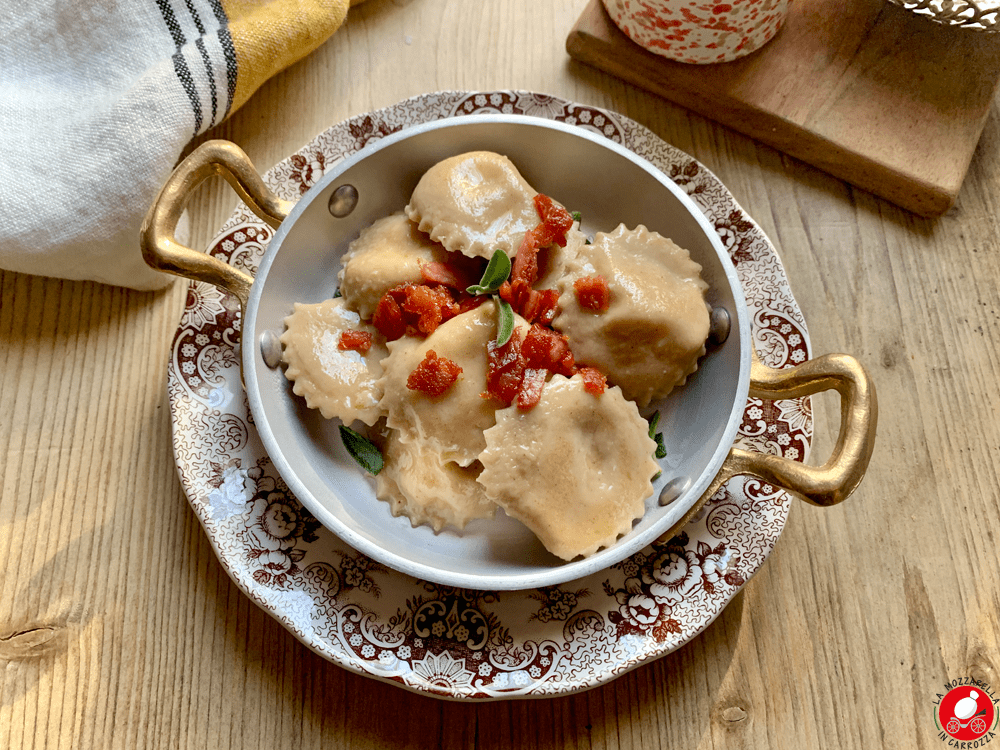 La Mozzarella In Carrozza - Cacio&Pepe ravioli with chestnut flour