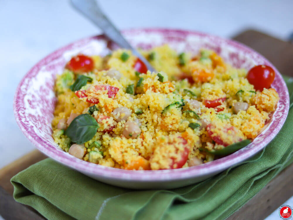 La Mozzarella In Carrozza - Cous cous di mais con verdure e ceci, ricetta vegana e senza glutine