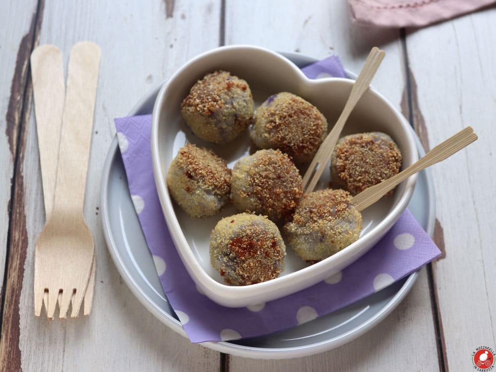 La Mozzarella In Carrozza - Polpettine viola di merluzzo