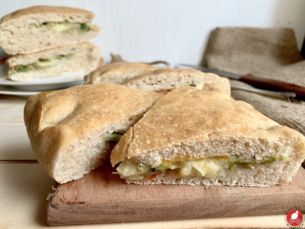 La Mozzarella In Carrozza - Pizza di scarola