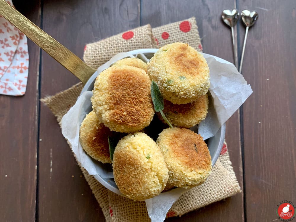 La Mozzarella In Carrozza - Polpettine di ceci, ricetta vegetariana