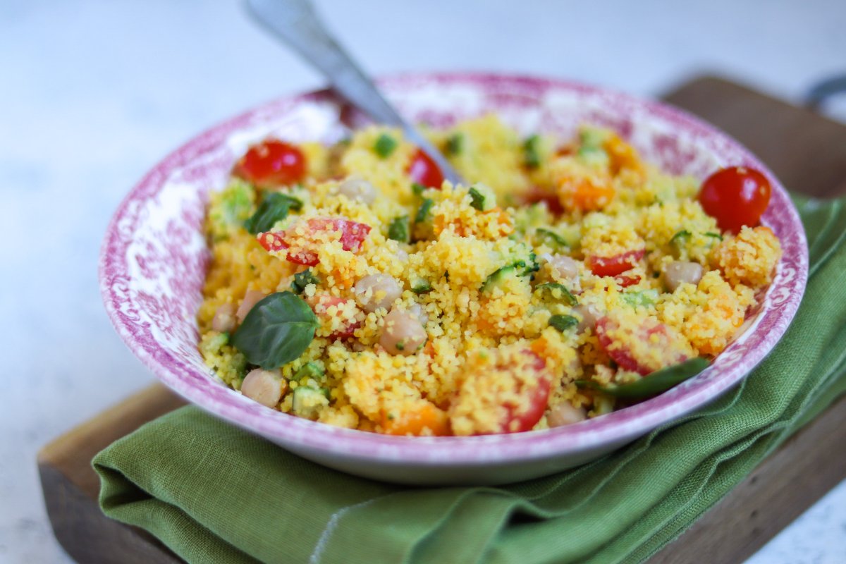 Cous cous di mais con verdure e ceci