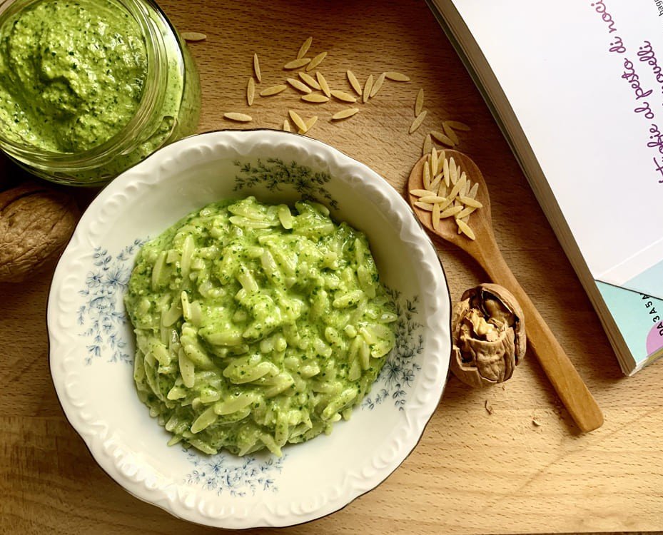 Risoni con pesto di spinacini freschi